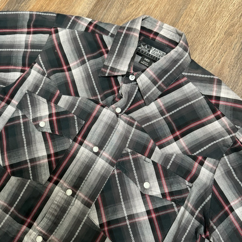 Canyon Guide Outfitters Black Gray Pearl Snap S/S Button‎ Up Sz M Cowboy Country